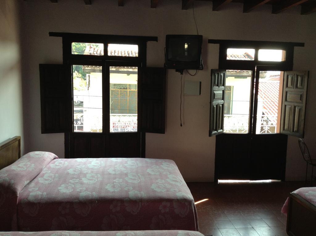 Posada Morelos Uruapan (Michoacan) Exterior photo