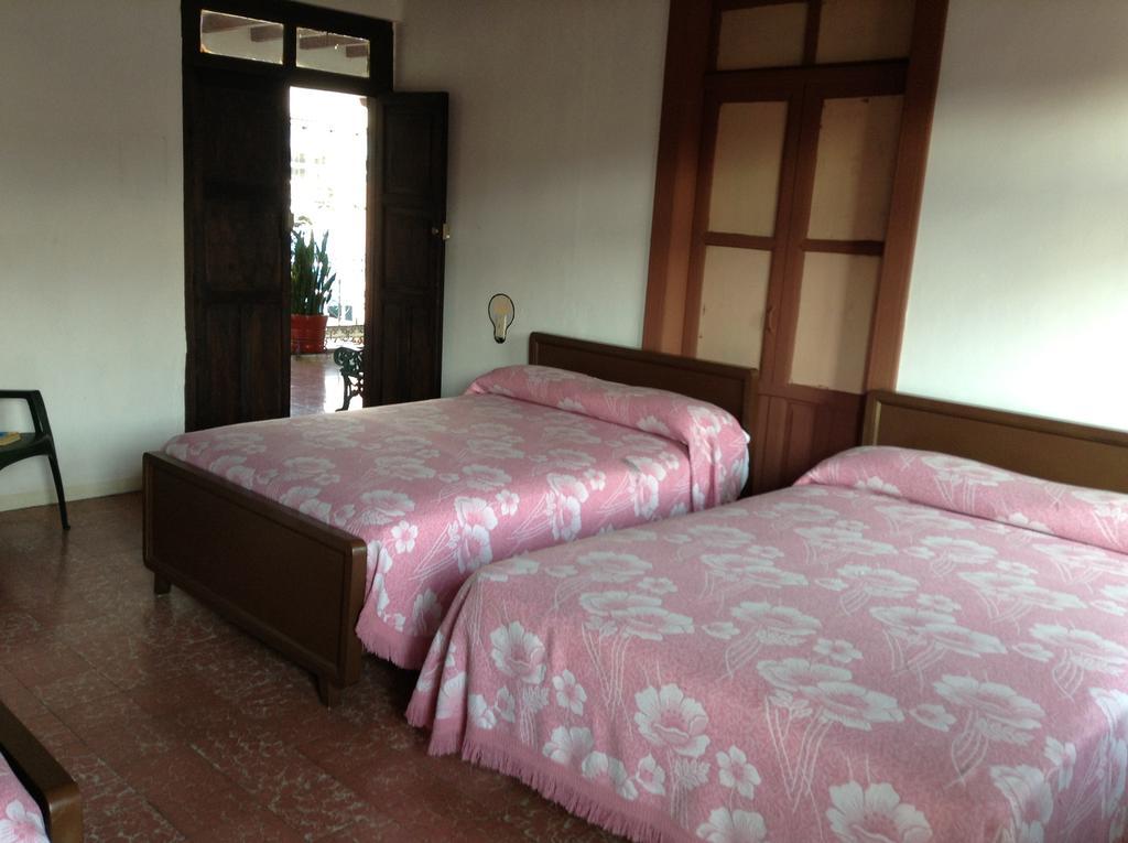 Posada Morelos Uruapan (Michoacan) Room photo